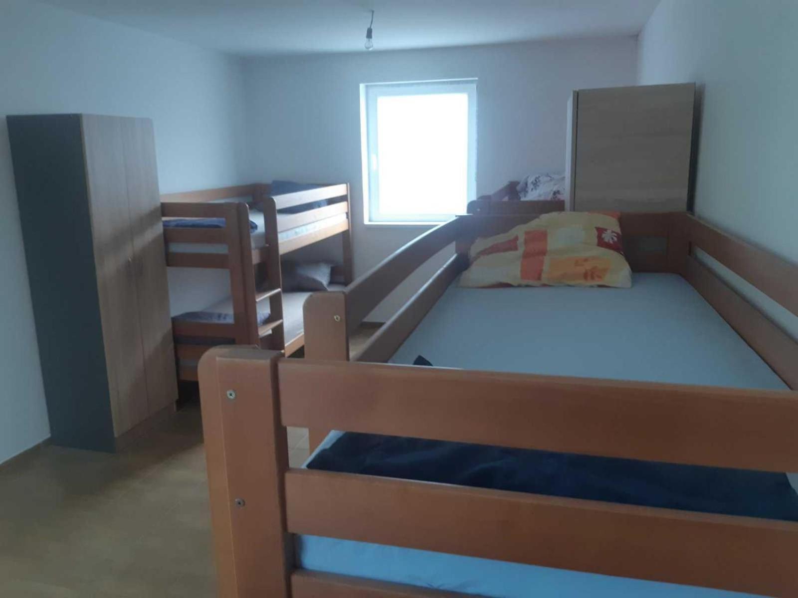 Apartman Novi Sad - Apartment Novi Sad Sremska Kamenica Esterno foto
